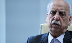 خانه‌هایی در انتظار اعتماد: مسکن قربانی ریسک سیاسی