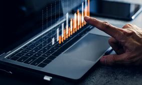 بازار سرمایه دوباره صعودی شد/ امید تازه در تالار شیشه‌ای +نماد ها