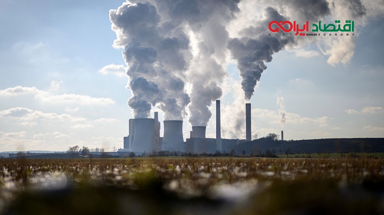 حرفهای سه نماینده آذربایجان شرقی درباره قیمت سوخت، زبان آذری و تاراج بیت المال