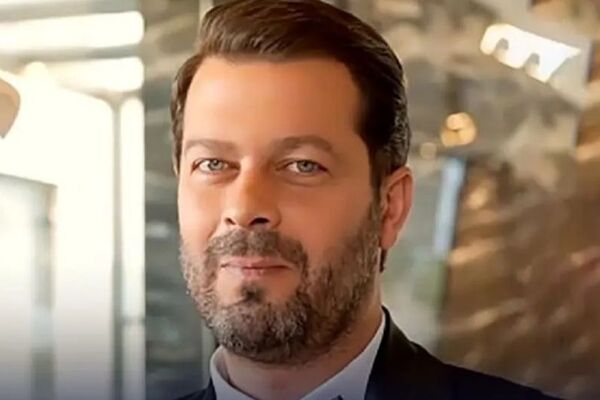 حضور جنجالی بازیگران زن در دورهمی شبانه پژمان بازغی در کیش