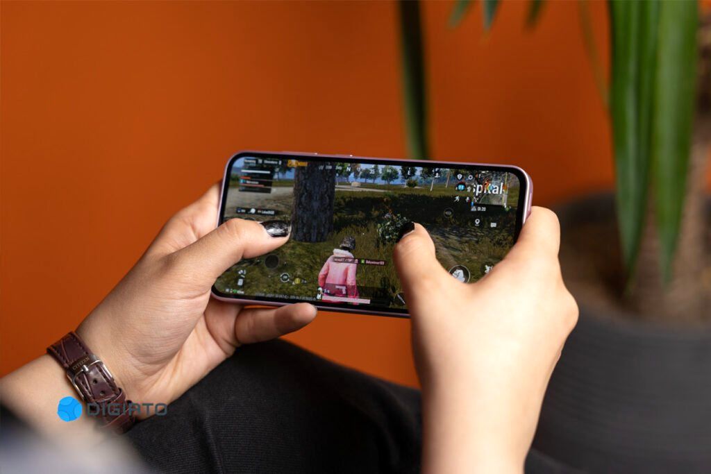 عملکرد و نرم‌افزار