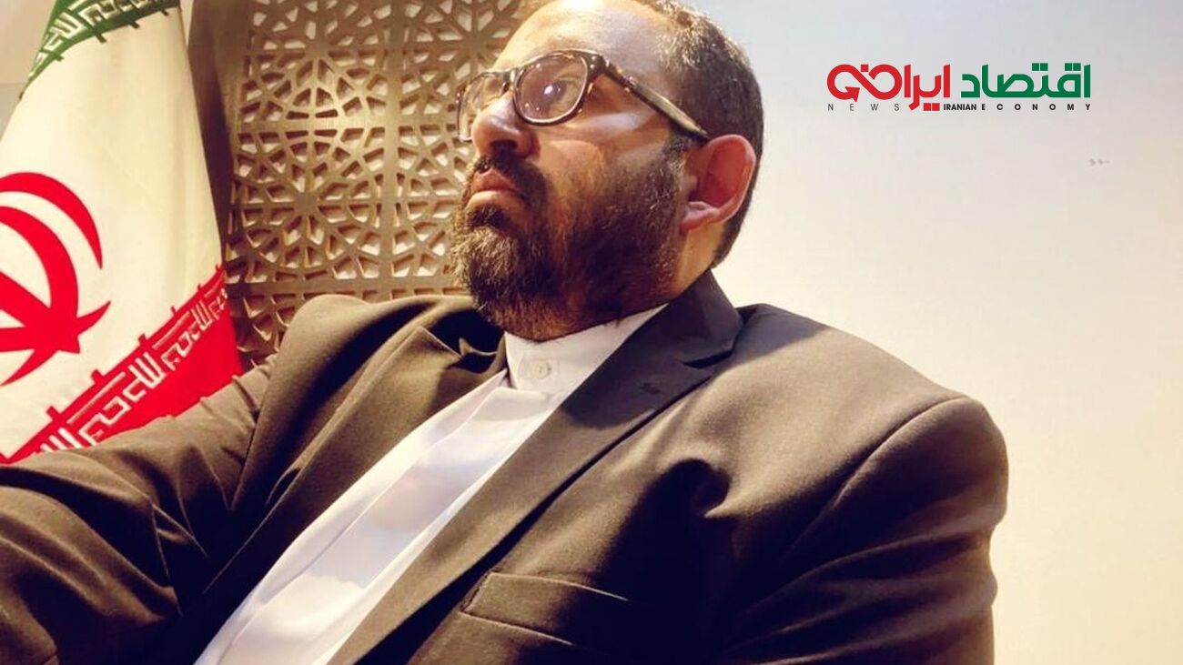 مصطفوی یک تنه مسیر متانول را تغییر داد