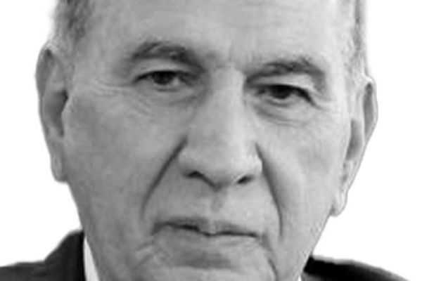 بایسته‌های عبور کم‌آسیب از پیچ تاریخی