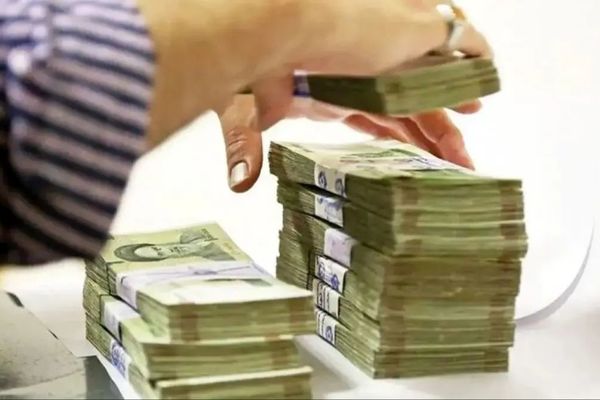 عیدی امسال فقط با این فرمول تعیین می‌شود!