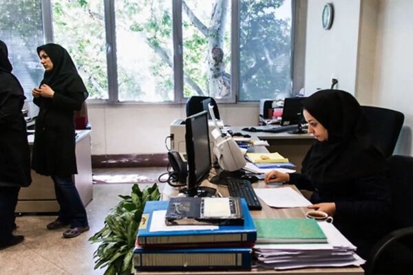 سرنوشت کارمندان دولت/ آیا تعدیل و اخراج نزدیک است؟