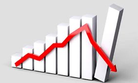 روند نزولی بورس تهران  در سایه ریسک‌ها