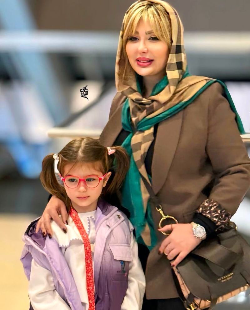 نیوشا ضیغمی