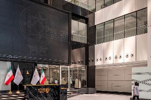 افت دوباره شاخص پس از ۹ روز رکورد شکنی