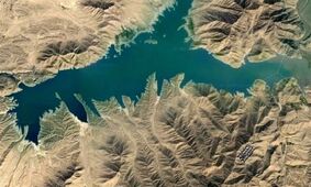 نخستین عکس ها برای اثبات انحراف آب هیرمند در افغانستان / ماهواره خیام دست هیات حاکمه را رو کرد