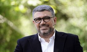 عکس جشن تولد فوق لاکچری دختر مجری تلویزیون / فخرفروشی رضا رشیدپور درخانه میلیاردی اش!