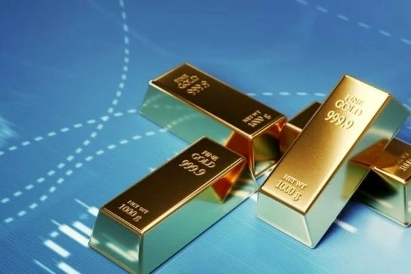 عقب نشینی قاطع قیمت طلا  در آخرین روز هفته

