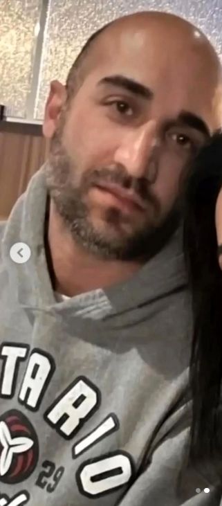 روناک یونسی