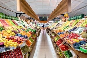 قیمت میوه و تره‌بار تهران؛ موز و خربزه گران شد، مرغ ارزان
