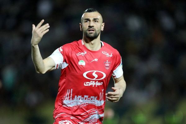 چالش جدید پرسپولیس/ بازیکن خارجی غرامت میخواهد!