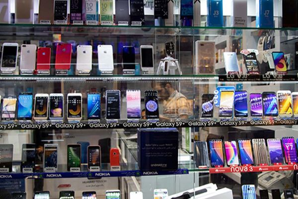 قیمت گوشی امروز سه‌شنبه ۱۴ اسفند ۱۴۰۳/ ارزان‌ترین سامسونگ چند ؟ +جدول