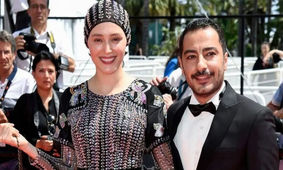 تیپ خیلی خاص فرشته حسینی در کنار شوهر بازیگرش ! / بی حجاب و بدون آرایش !
