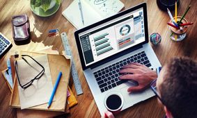 پرداخت حقوق کارمندان بر اساس عملکرد رسماً کلید خورد
