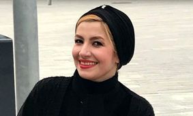 
تغییرات شوکه کننده خاله شادونه از تلویزیون تا واقعیت ! / جلف بازی خانم مجری بدون چادر ! 