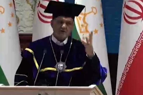  پزشکیان: کسی که می‌جنگد مغزش مشکل دارد