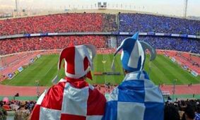 بزن بزن و کتک کاری در دربی پرسپولیس و استقلال / آبرویزی جدید برای فوتبال ایران