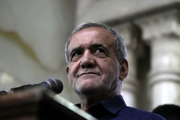 شکستن تابوی بنزین؛ اقدام بی‌سابقه برای معیشت مردم