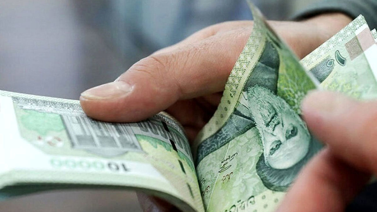 دولت در این تاریخ حساب بازنسشتگان کشوری را پر پول می کند / مابهالتفاوت همسان سازی در راه است