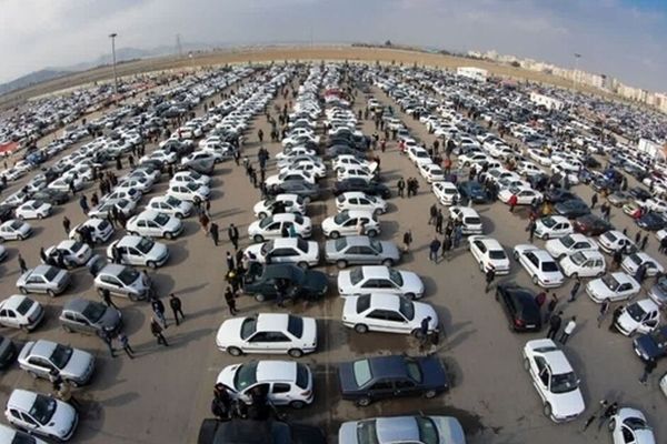 تصمیمات جدید دولت برای کنترل بازار خودرو