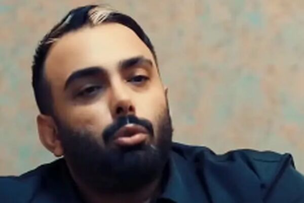 مسعود صادقلو: چرا افتخار به پرچم ایران مشکل شده است؟ +فیلم
