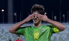 جدال نقل‌وانتقالاتی سپاهان و استقلال بر سر مهاجم عراقی!