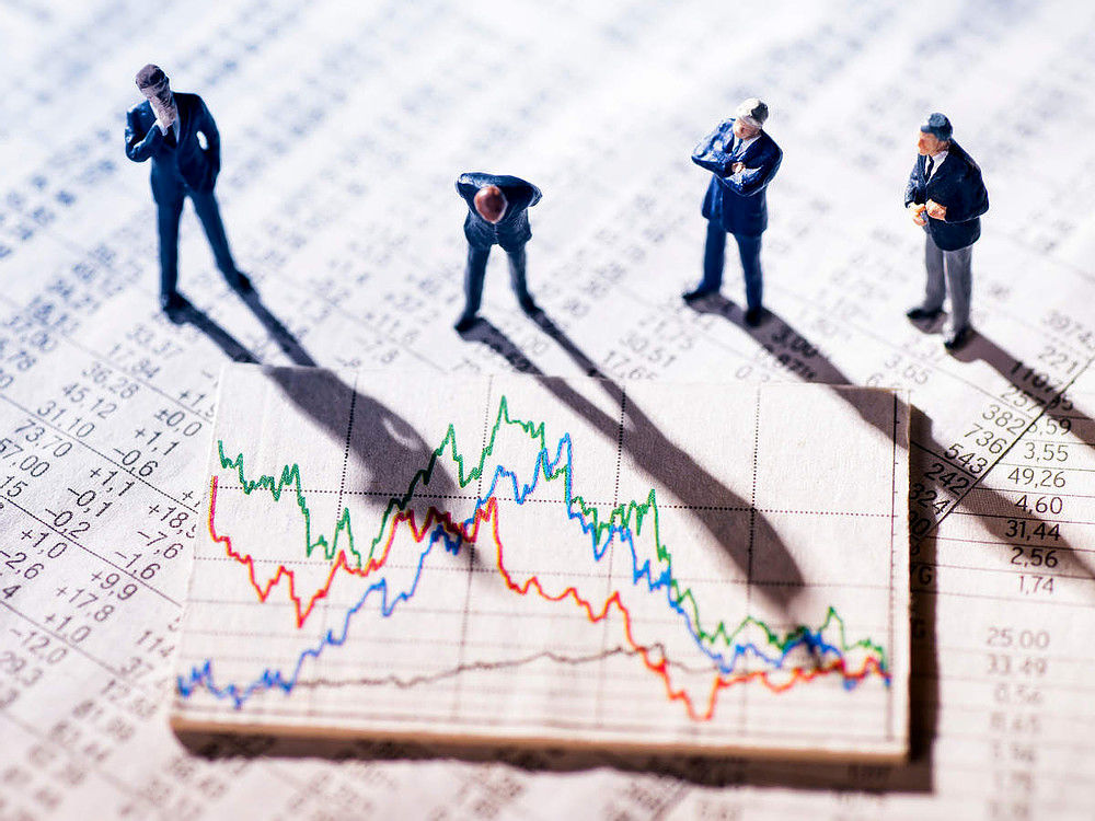 پیش بینی بورس چهارشنبه 30 فروردین / سرانجام عرضه حقوقی ها چیست؟