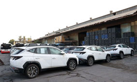 بلاتکلیفی عجیب متقاضیان خودروهای وارداتی
