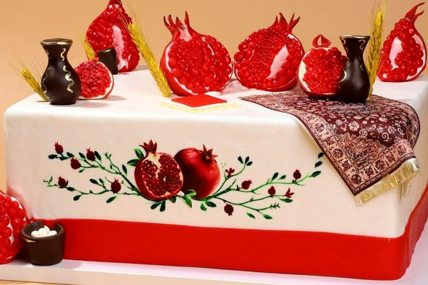 کیک‌های جنجالی شب یلدا: سورپرایز هنرمندان توسط اوستا قناد!