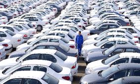 رکود بزرگ در بازار خودرو/ بررسی قیمت پژو، سمند، شاهین، تارا و کوییک + جدول