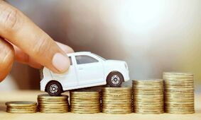 بلایی که افت قیمت دلار بر سر بازار خودرو آورد !