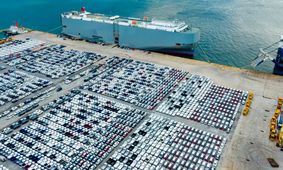 بازار خودرو در ۲۴ ساعت گذشته با نوسانات عجیب قیمتی مواجه شد