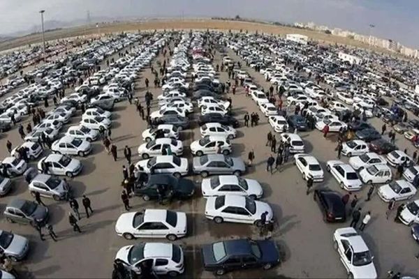 قیمت خودرو امروز 24 آذر 1404 /رانا پلاس اوج گرفت +‌جدول