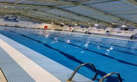 هزینه استخر رفتن در روزهای داغ تابستان چقدر است؟

