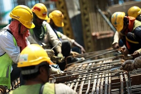 سفره‌های کوچک‌تر، صدای بلندتر بازنشستگان و کارگران!