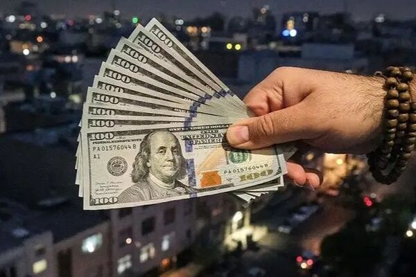 قیمت دلار امروز شنبه 18 بهمن 1404
