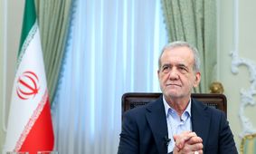 لباس متفاوت پزشکیان و رقیب انتخاباتی‌اش + تصاویر