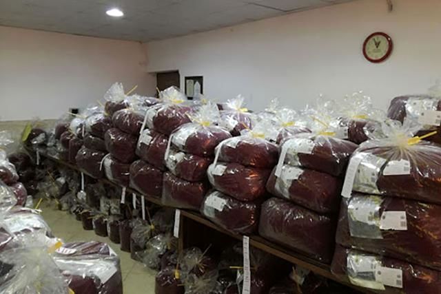 انبار زعفران در بورس کالا ایران | شرکت صدف پک