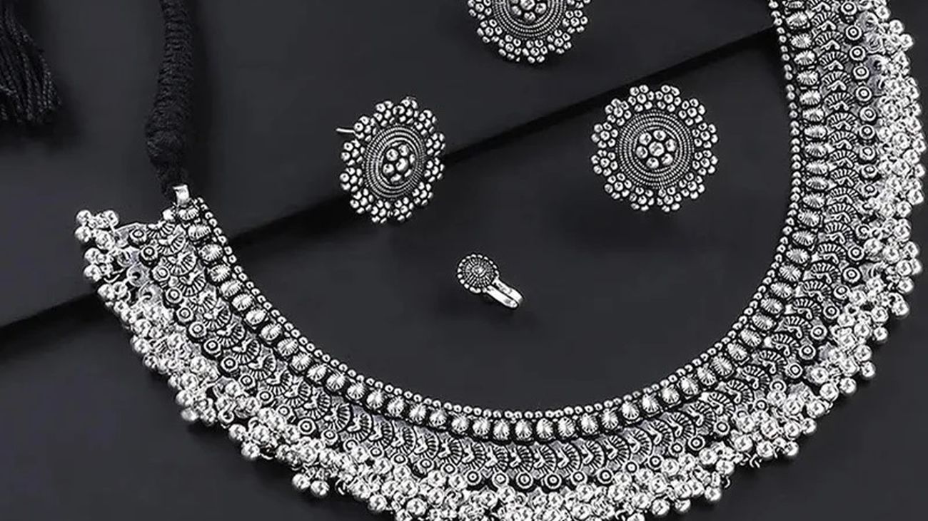 افزایش طول عمر زیورآلات زنانه با ترفندهای ساده خانگی
