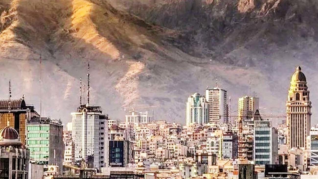 رؤیای خانهدار شدن دورتر شد / کارشناسها درباره آینده بازار مسکن چه پیشبینیهایی دارند؟