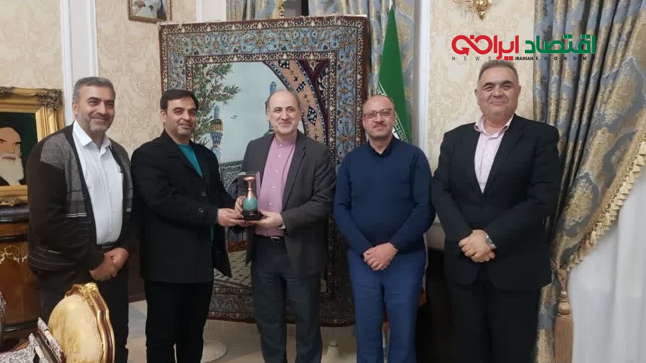 دیدار مدیرعامل شرکت نمایشگاه اصفهان با مسوولین سفارت ایران در ازبکستان