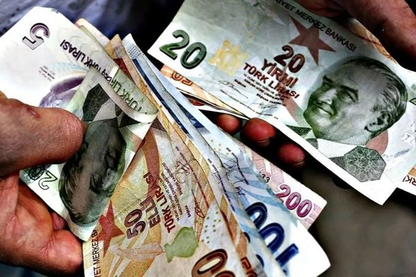 قیمت لیر ترکیه امروز چهارشنبه 29 بهمن ۱۴۰۴