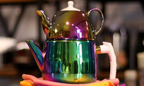 جدول قیمت انواع قوری و کتری لاکچری در بازار