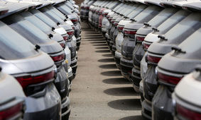 لیست خودروهای وارداتی در مرحله جدید ثبت نام قرار گرفت
