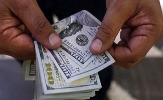 دلار یک‌ساعته ۸ هزارتومان گران شد! 