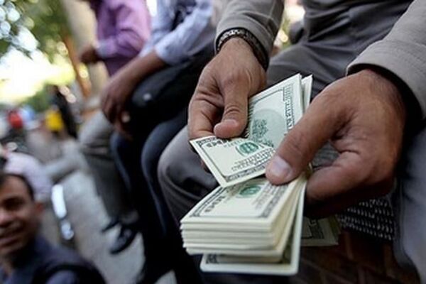 دلار زیر ذره‌بین؛ اشتباه مرگبار خریداران ارز