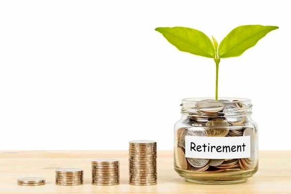 فشار تورم و قسط؛ آیا وام ضروری درمانی برای مشکلات بازنشستگان است؟